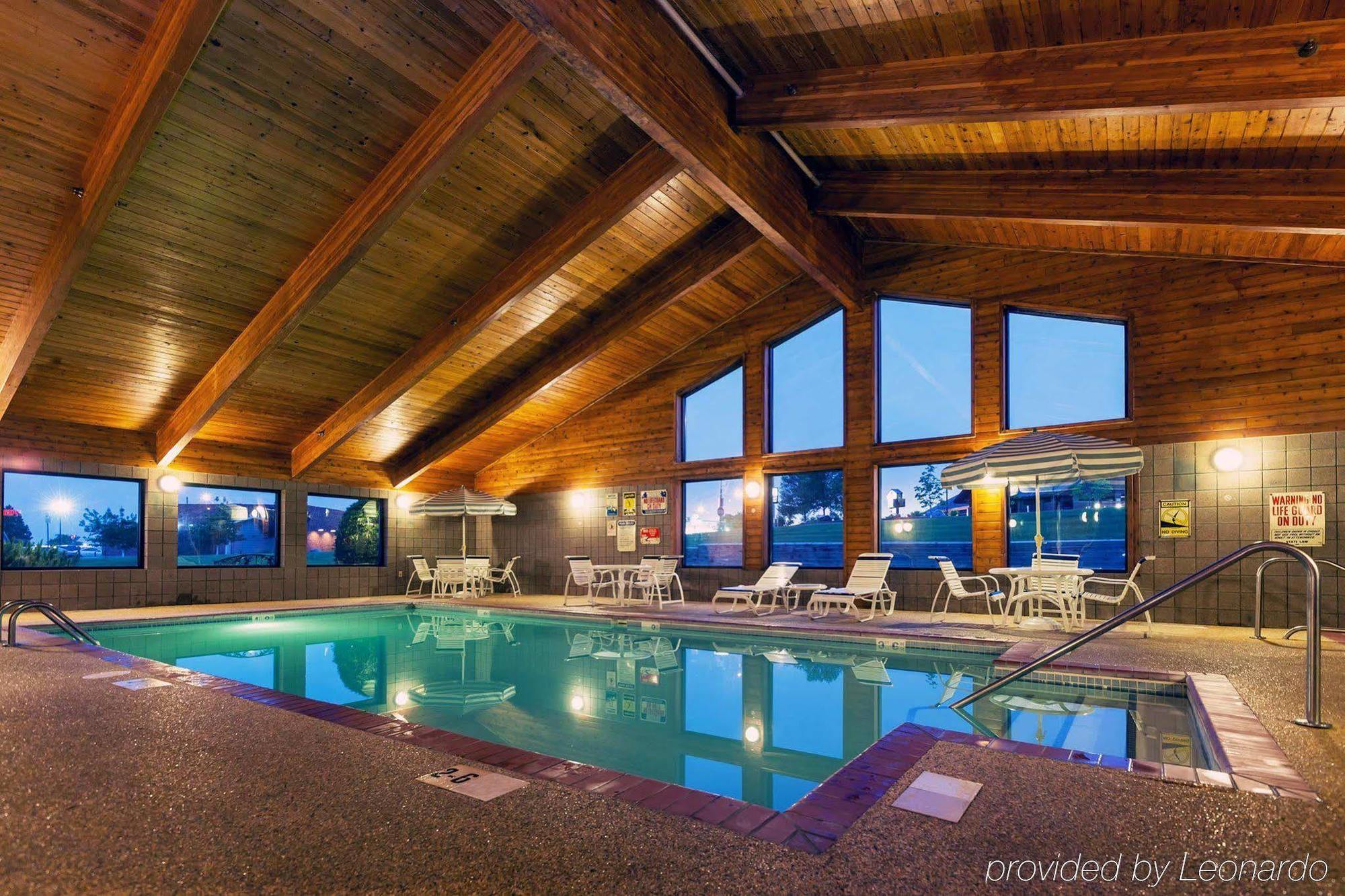 Americinn By Wyndham Dickinson Exteriér fotografie